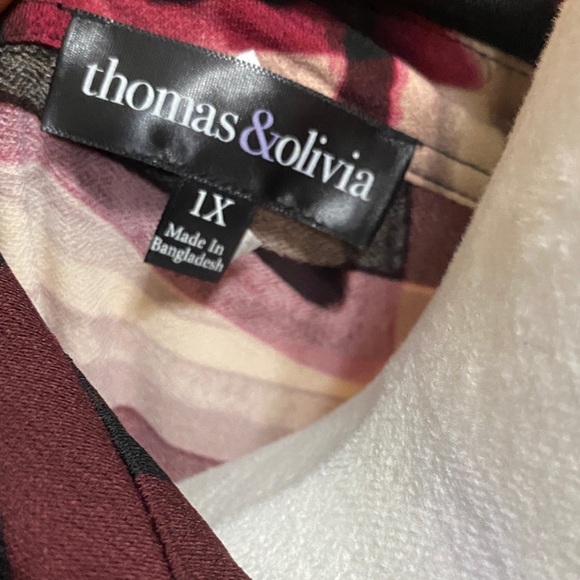 NWT Thomas & Olivia Abstract Print Top - Picture 8 of 8